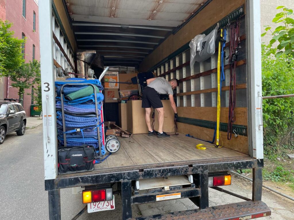 Movers from Wisconsin to Florida